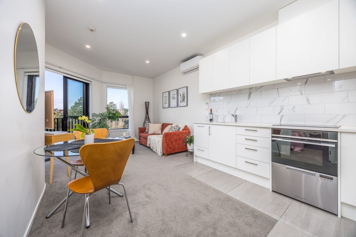 103/1B Oakley Avenue, Waterview, Auckland - Carousel 2