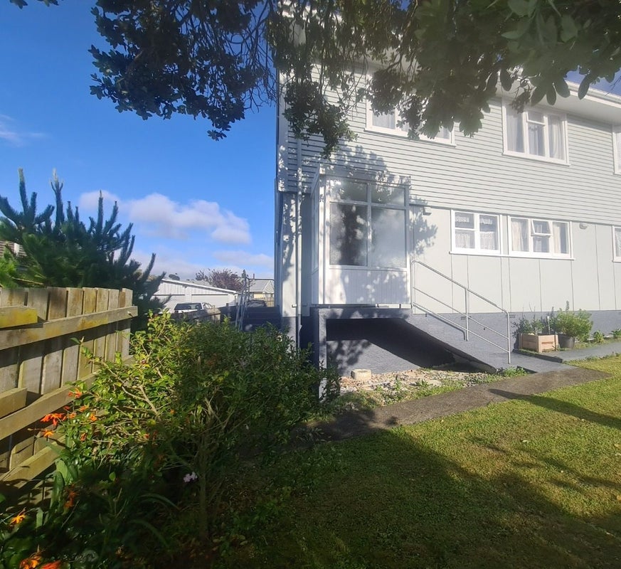 35 Westmeath Street, Waitangirua, Porirua - Carousel 11