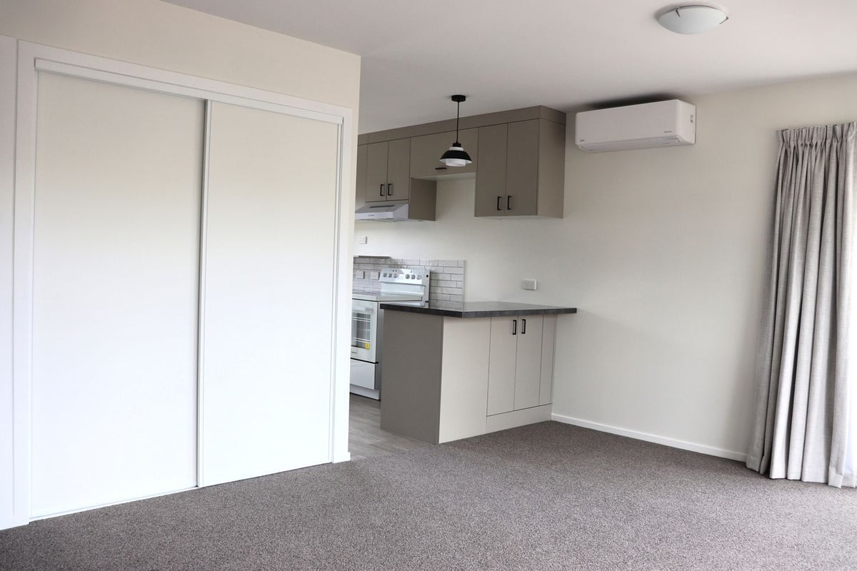 5/1 Glen Road, Browns Bay, Auckland - Carousel 1