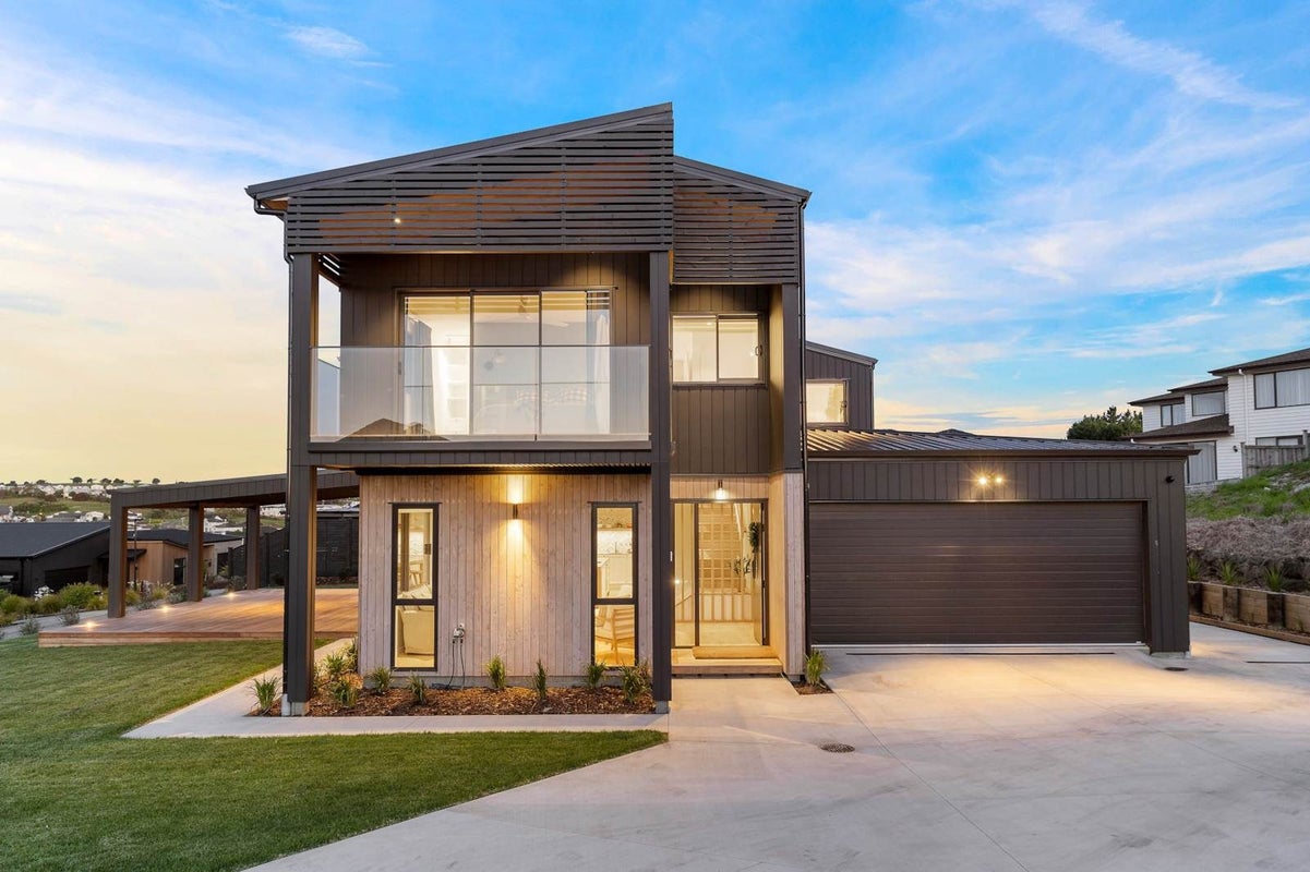 1 Waimaki Way, Gulf Harbour, Whangaparaoa - Carousel 1