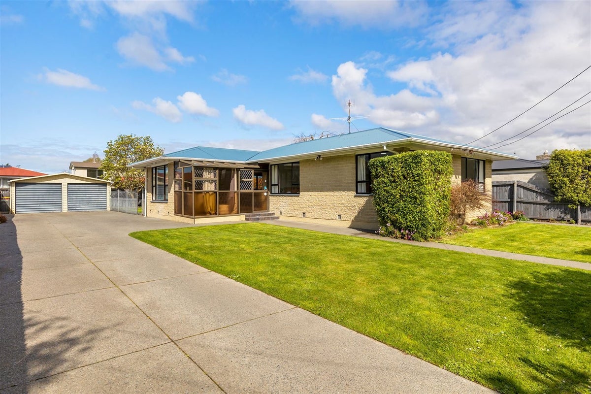14 Oldwood Street, Bishopdale, Christchurch - Carousel 1