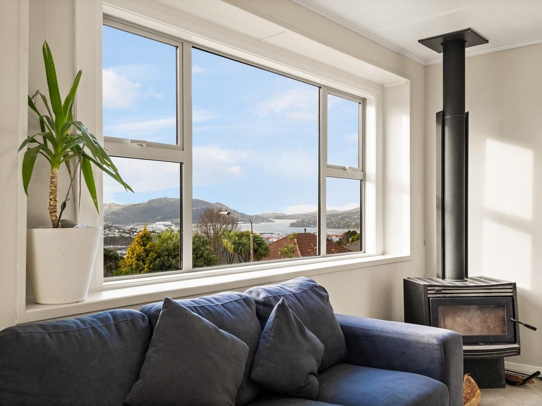 16 Crammond Avenue, Corstorphine, Dunedin - Carousel 1