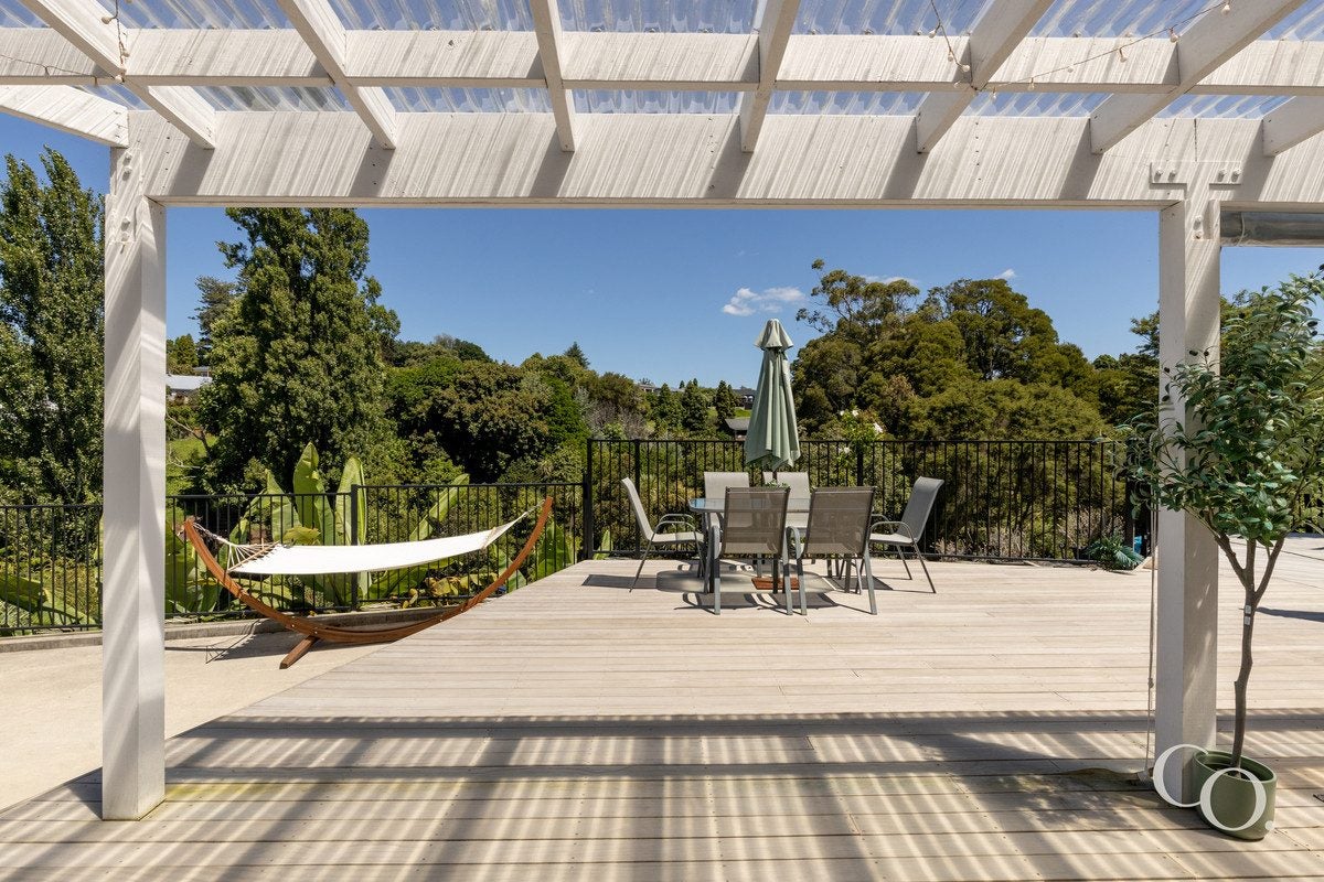 21D Glenn Terrace, Otumoetai, Tauranga - Carousel 2