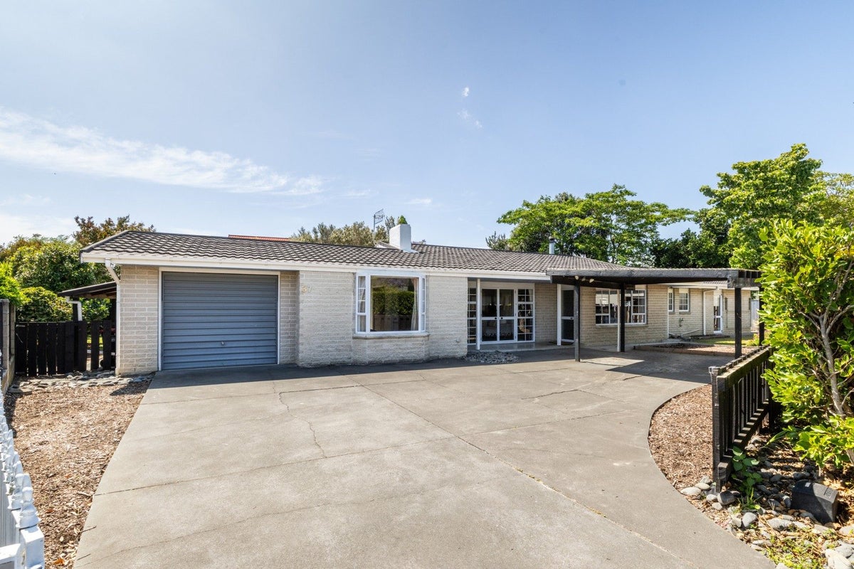 37 Ngarimu Crescent, Taradale, Napier - Carousel 29