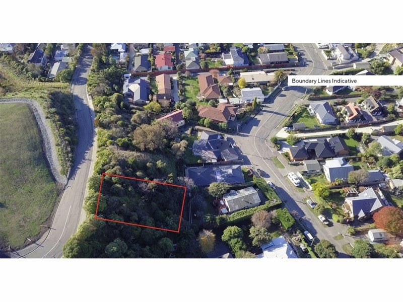 13 Egnot Heights, Redcliffs, Christchurch - Carousel 1