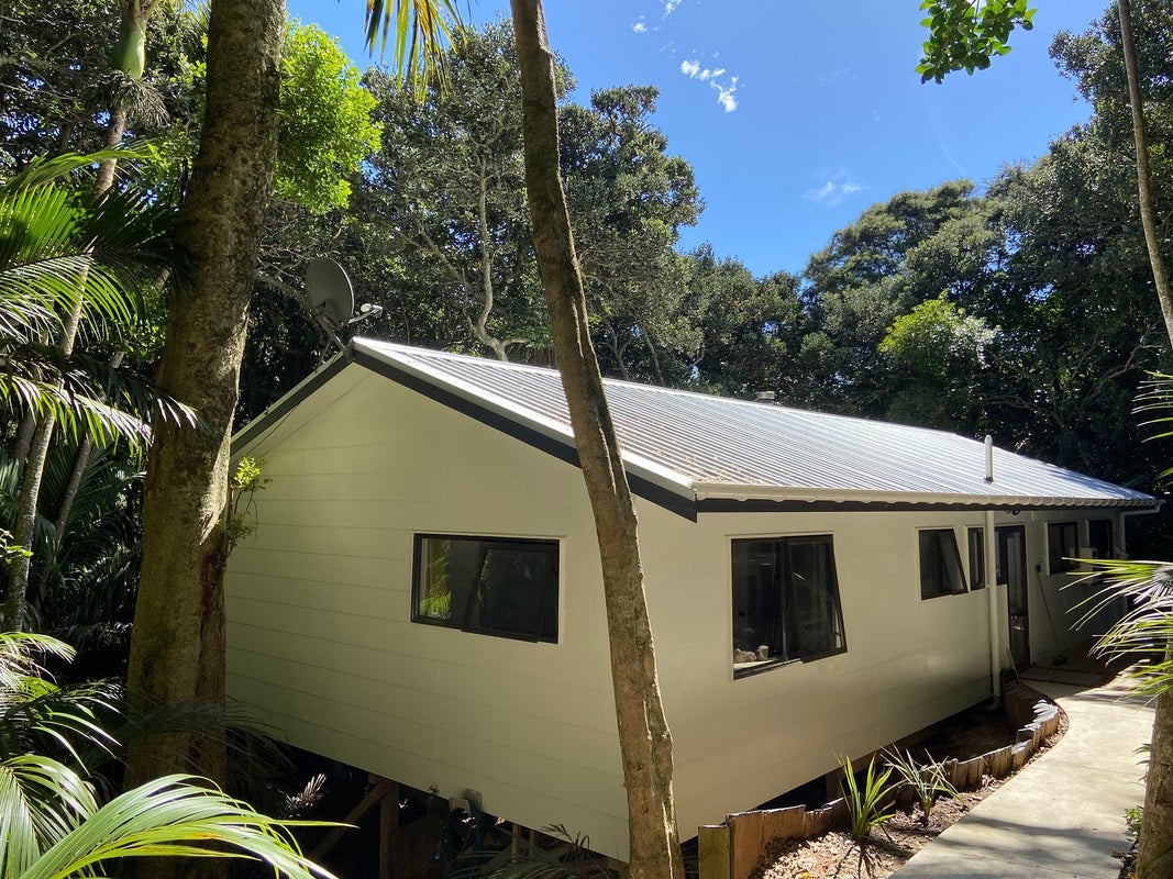 29 Hobson Terrace, Onetangi, Waiheke Island - Carousel 16