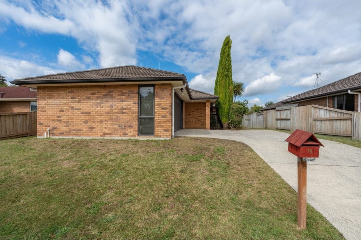 14 Saint Johns Avenue, Hamilton East, Hamilton - Carousel 15