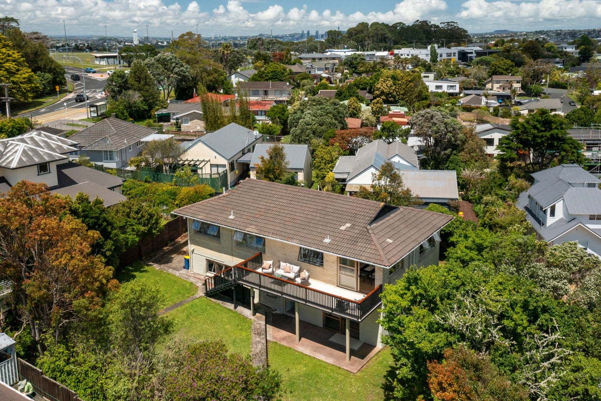 254A East Coast Road, Forrest Hill, Auckland - Carousel 36