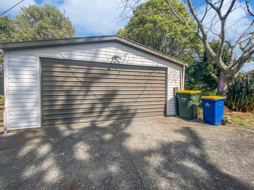 75 Verbena Road, Birkdale, Auckland - Carousel 13