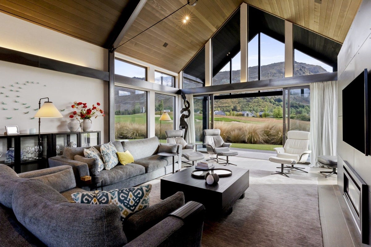 2 Dalgleish Lane, Arrowtown, Arrowtown - Carousel 2