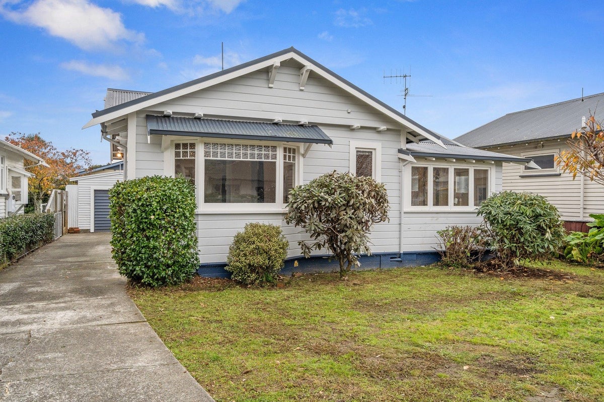43 Weka Street, The Wood, Nelson - Carousel 1