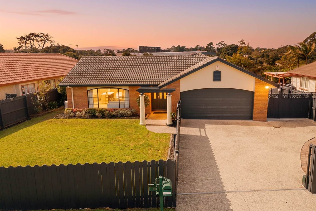 109 Burswood Drive, Burswood, Auckland - Carousel 1