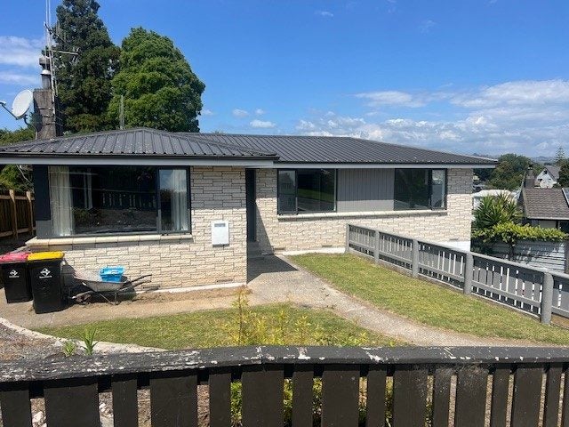 86 Coopers Road, Gate Pa, Tauranga - Carousel 2