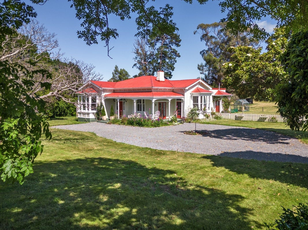13 Ahiaruhe Road, Ponatahi, Carterton - Carousel 1