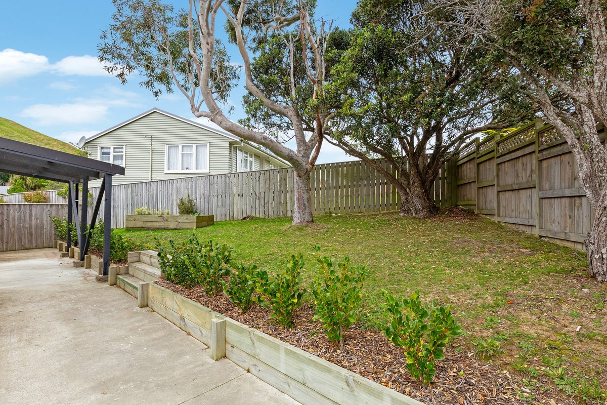 5 Kaituna Street, Waitangirua, Porirua - Carousel 32