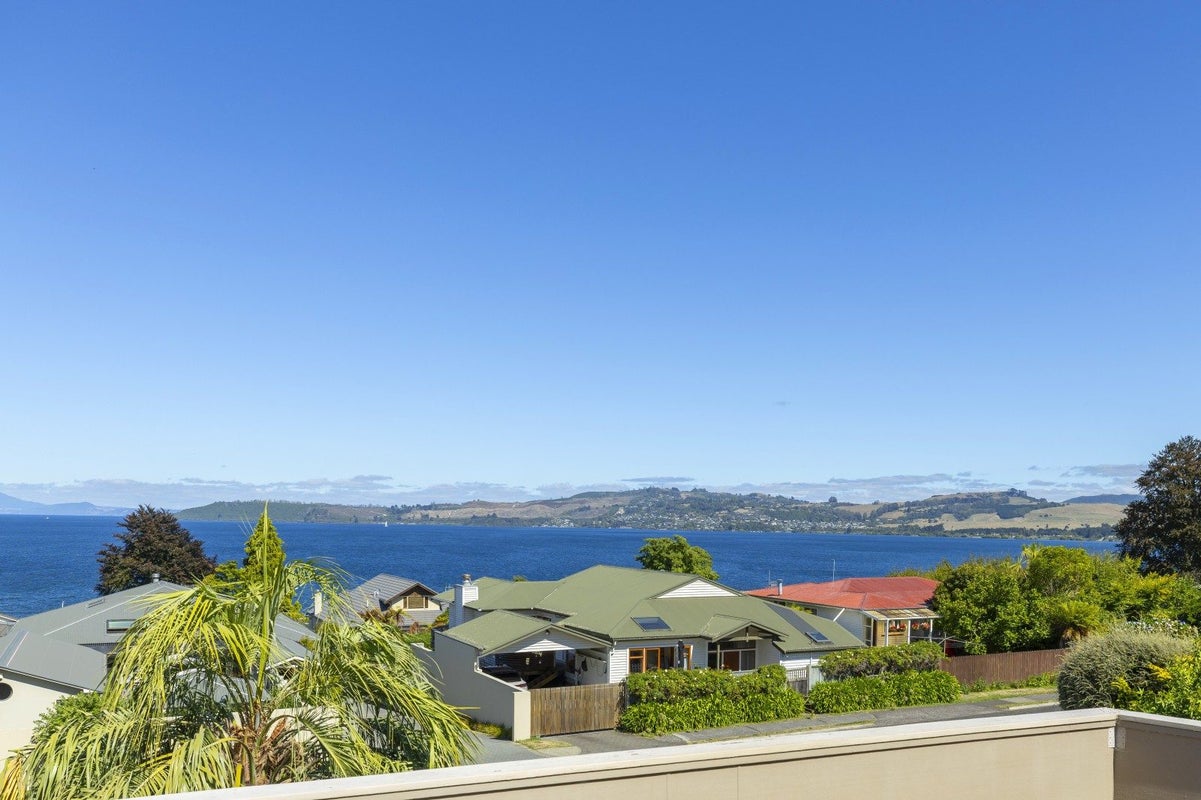 66 Ngauruhoe Street, Hilltop, Taupo - Carousel 24