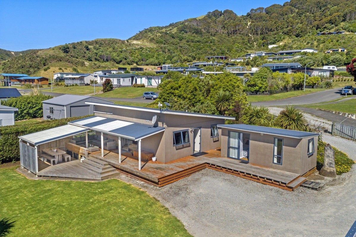 10 Puka Place, MAHIA, NUHAKA - Carousel 27
