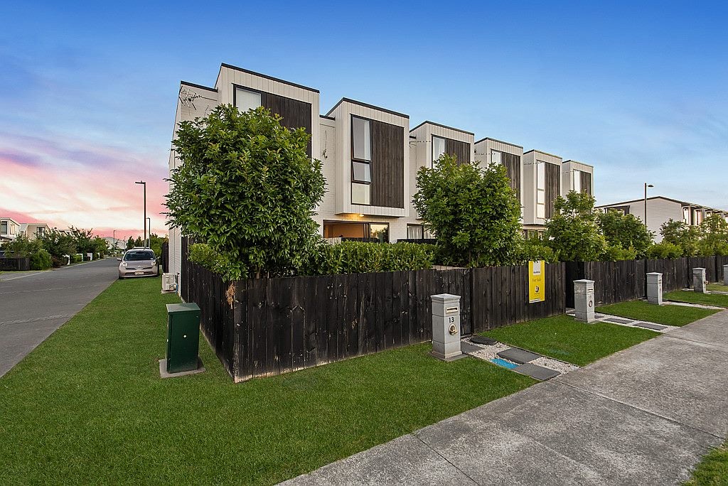 15 Walsh Road, Papakura, Papakura - Carousel 2
