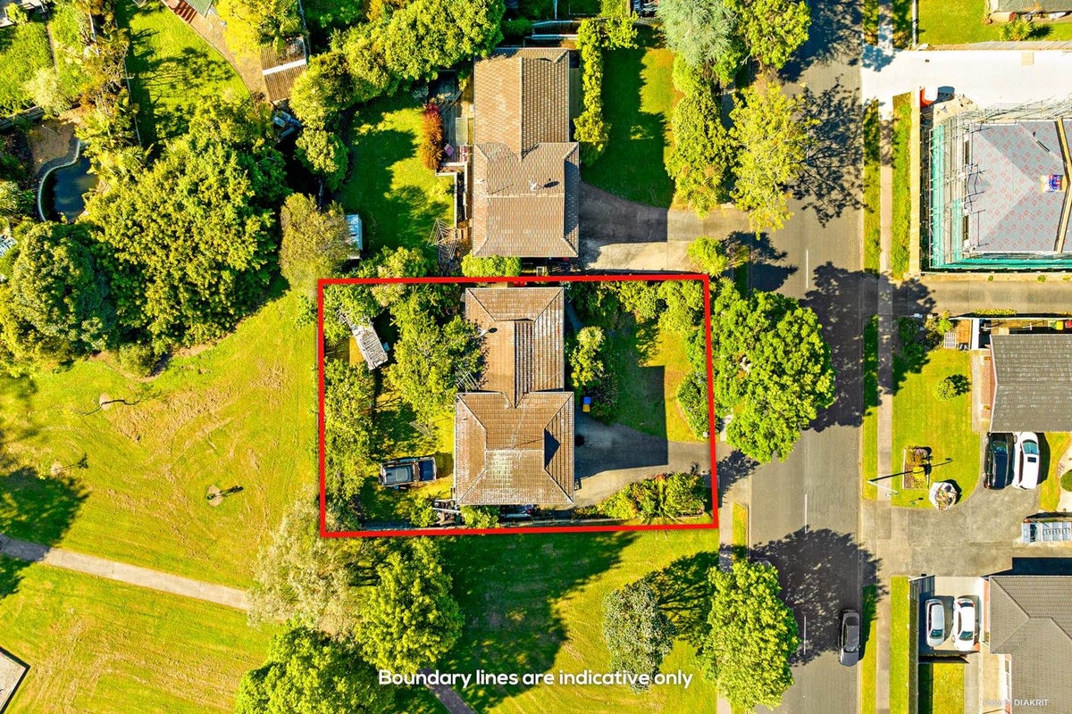 5 Mirrabooka Avenue, Botany Downs, Auckland - Carousel 2