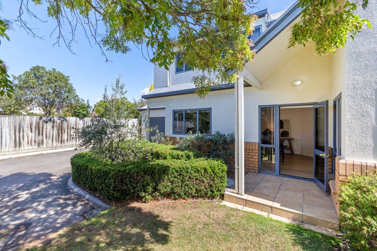 25A Westhaven Place, Redwoodtown, Blenheim - Carousel 2
