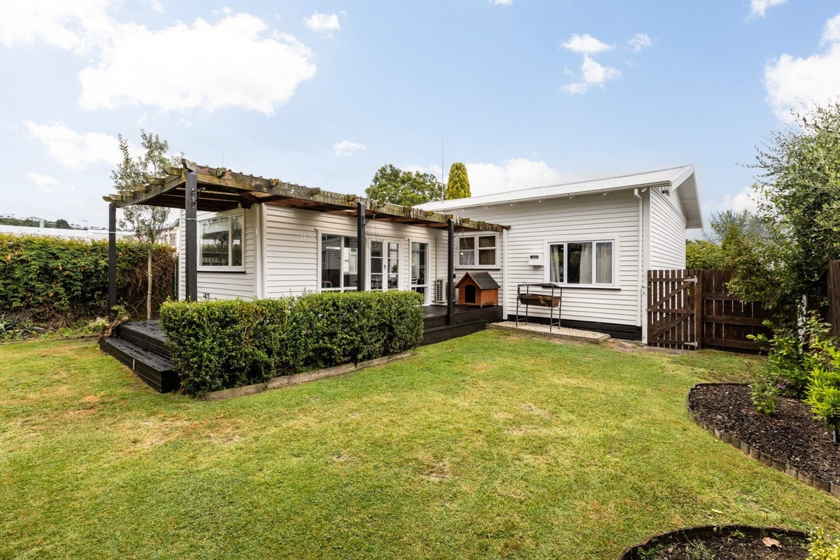 34 Vigor Brown Street, Napier South, Napier - Carousel 2