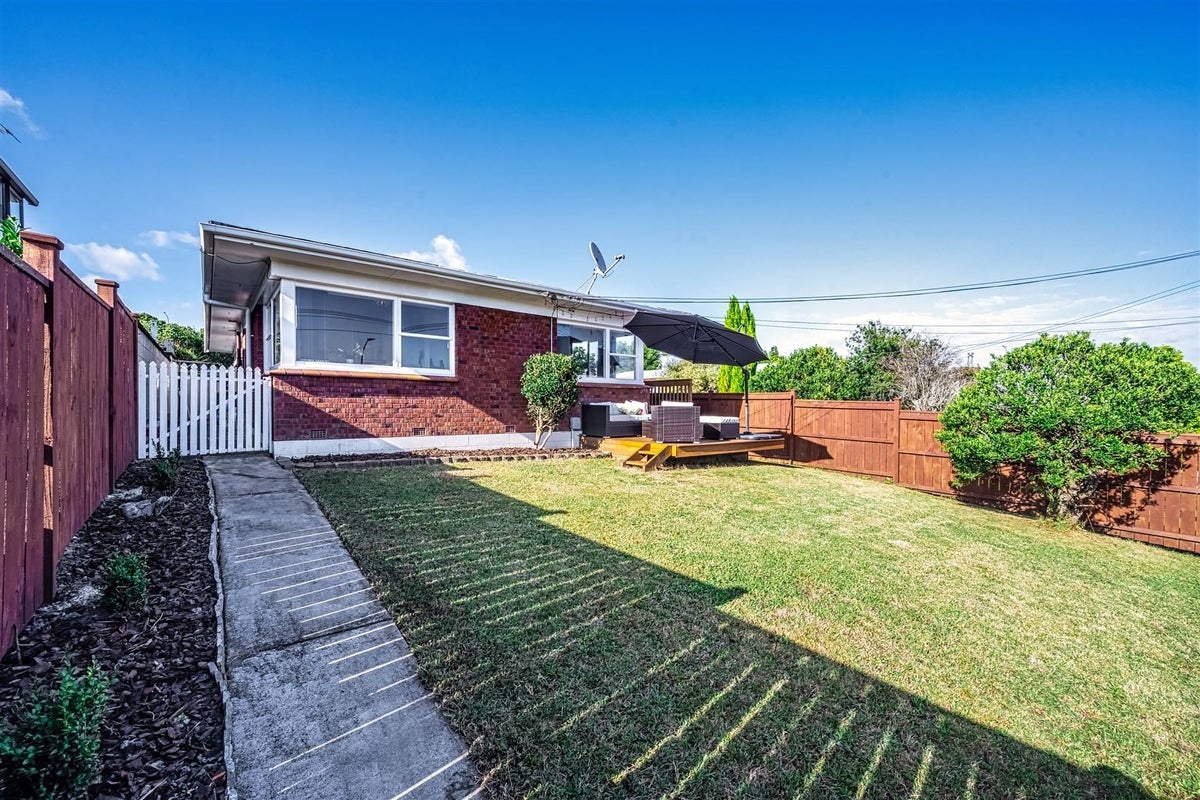 1/43 Willoughby Avenue, Howick, Auckland - Carousel 21