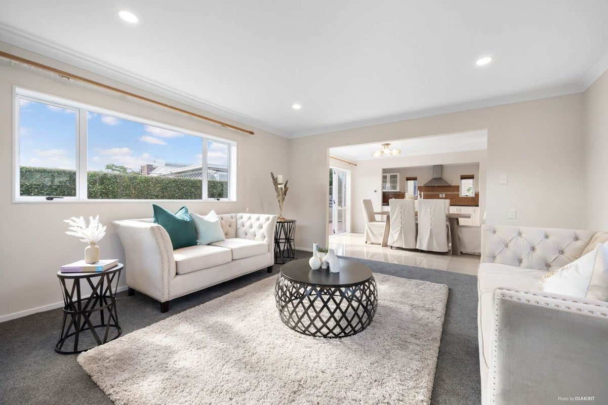 38 Carlton Street, Hillsborough, Auckland - Carousel 2