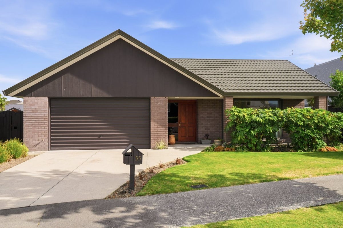 55 Townshend Crescent, Halswell, Christchurch - Carousel 1