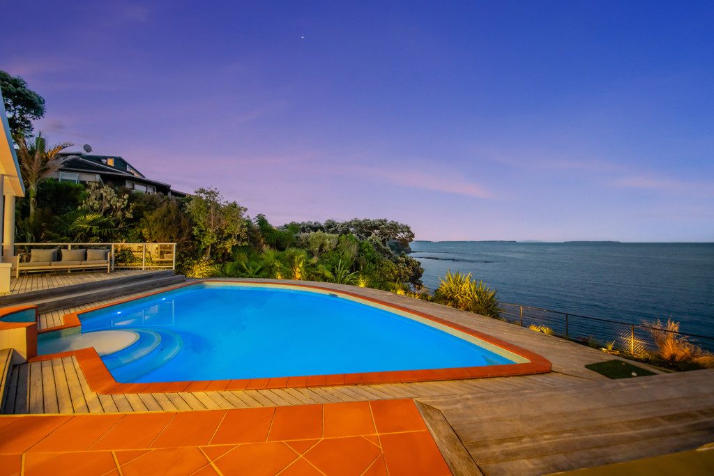149A Beach Road, Castor Bay, Auckland - Carousel 2