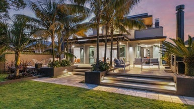 29 Harbour View Road, Point Chevalier, Auckland - Carousel 1