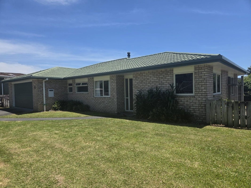 19C Polley Crescent, Katikati, Katikati - Carousel 1