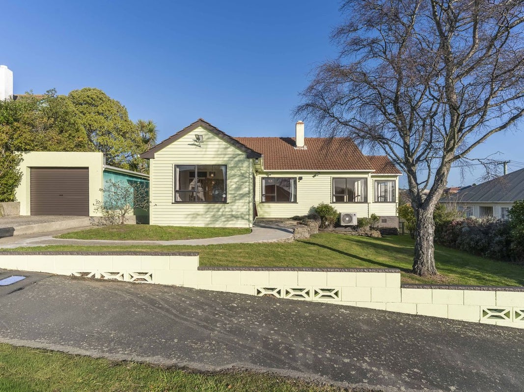 15 Dovecote Avenue, Corstorphine, Dunedin, Otago - Carousel 2