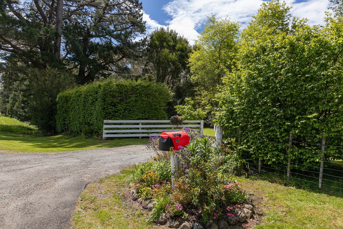 754 Norfolk Road, Upper Plain, Carterton - Carousel 37