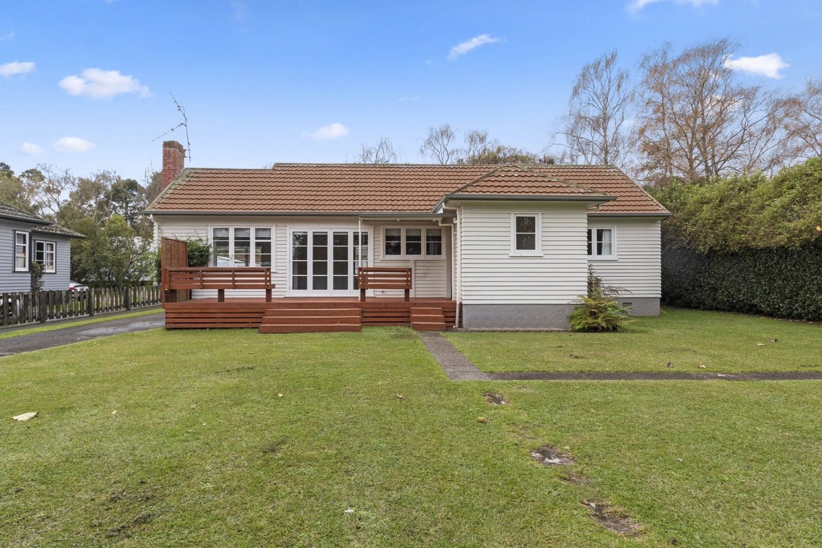 148 Ariki Street, Karapiro, Cambridge - Carousel 2