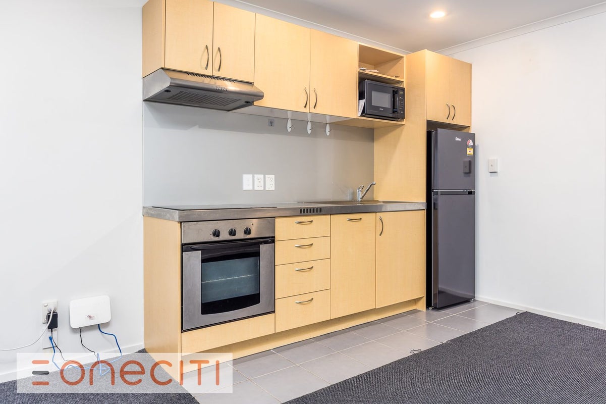 2K/21 Virginia Avenue East, Eden Terrace, Auckland - Carousel 2