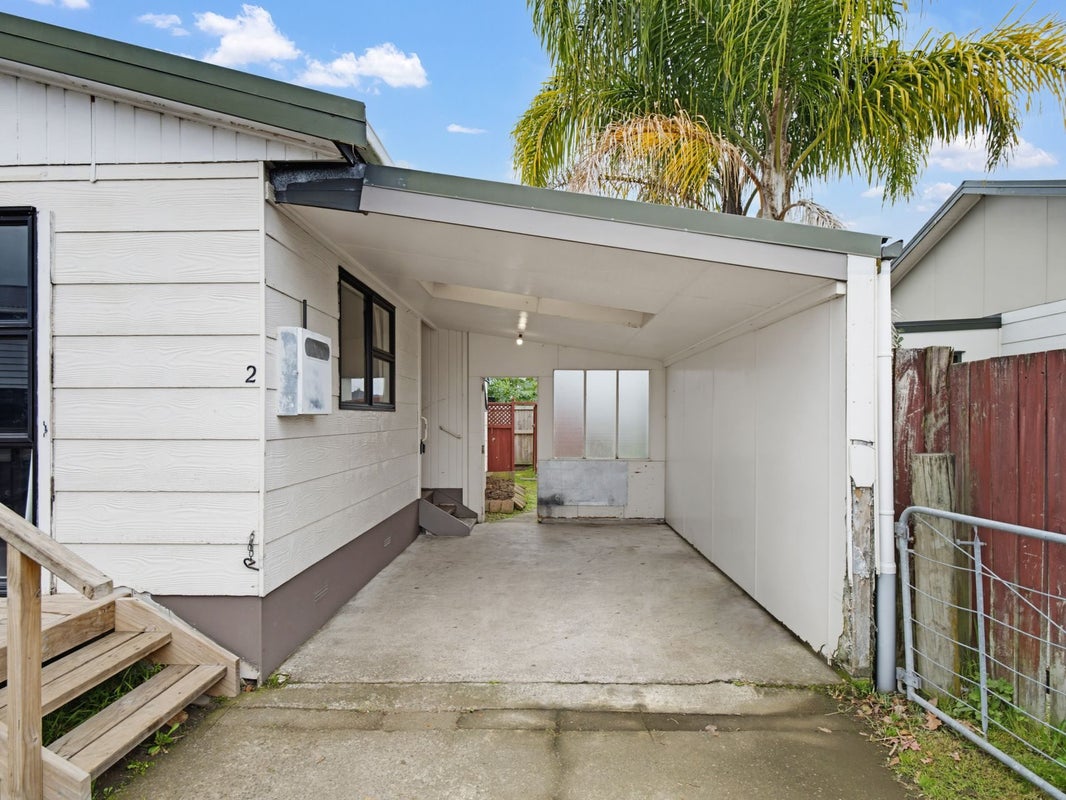 2/413 Peachgrove Road, Fairfield, Hamilton - Carousel 2