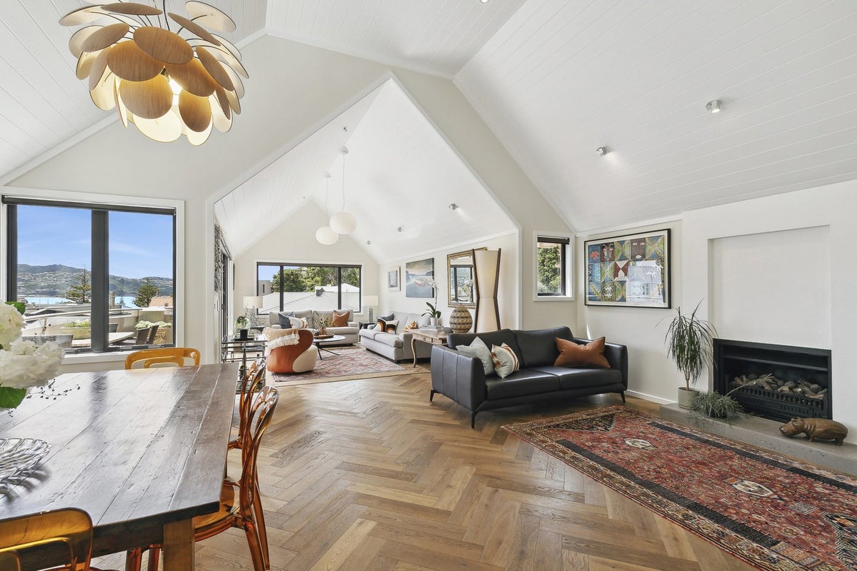 3/6 Grass Street, Oriental Bay, Wellington - Carousel 2