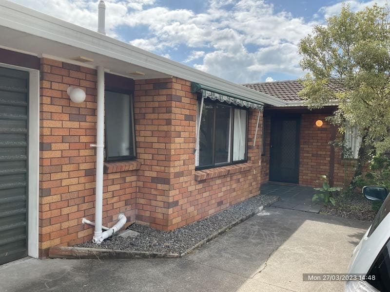 2/67 Aviemore Drive, Highland Park, Auckland - Carousel 19