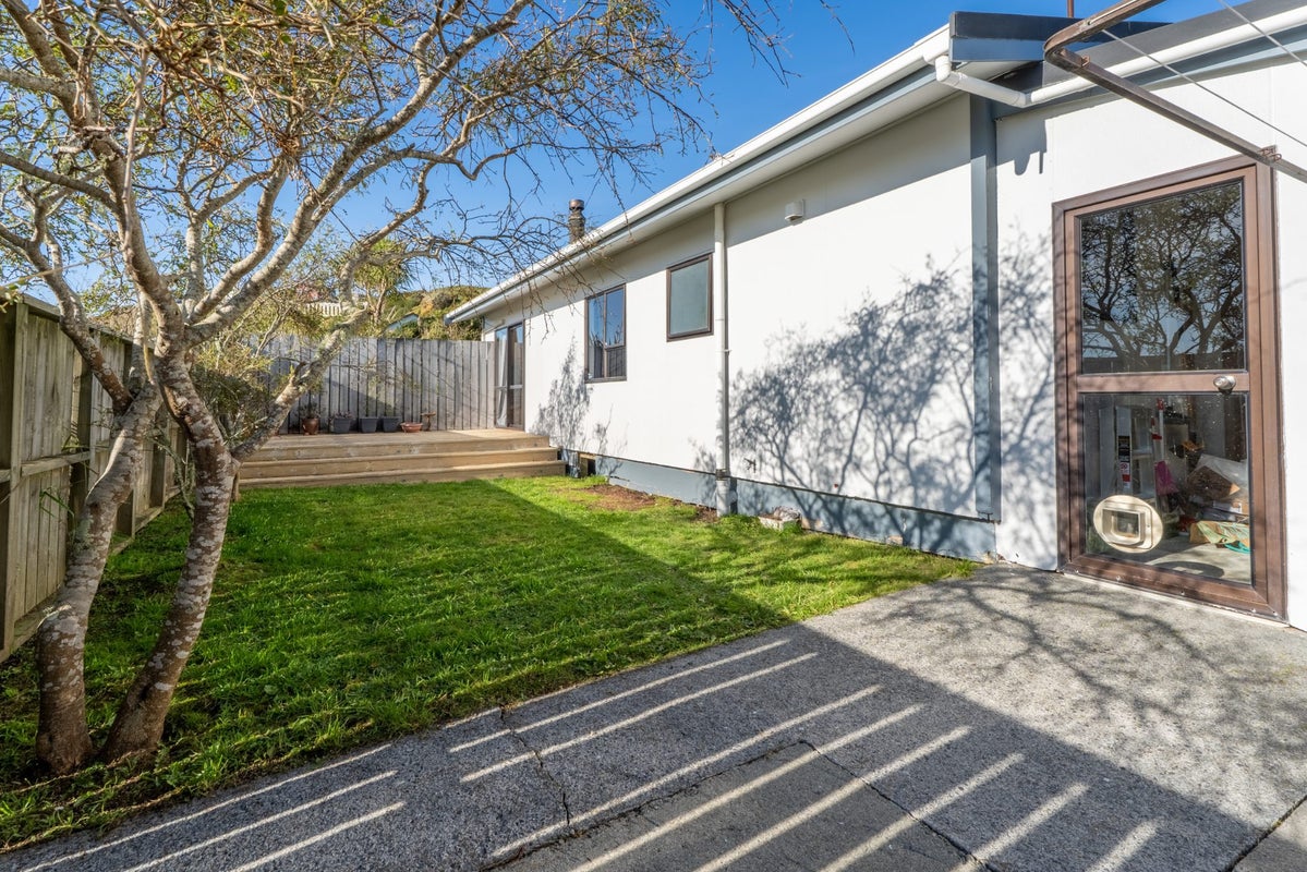 37A Woodridge Drive, Woodridge, Wellington - Carousel 2
