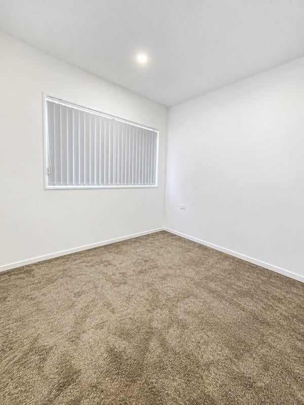 15 Annmarie Avenue, Flat Bush, Manukau City, Auckland - Carousel 2