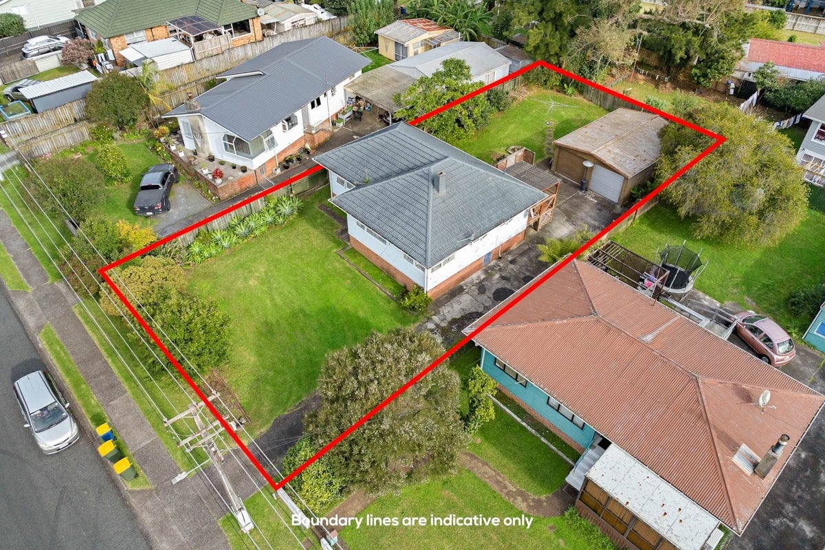10 Garelja Road, Henderson, Auckland - Carousel 2