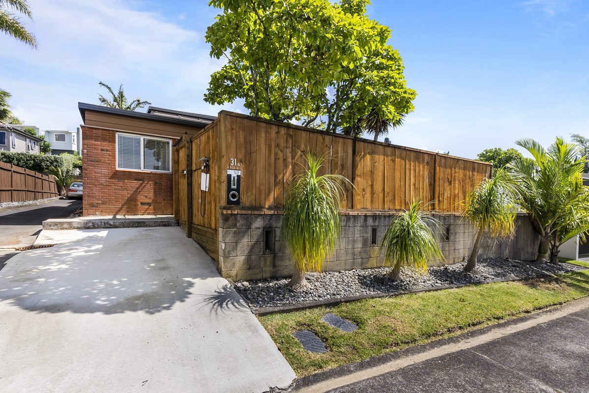 31A Hawkins Street, Meadowbank, Auckland - Carousel 2