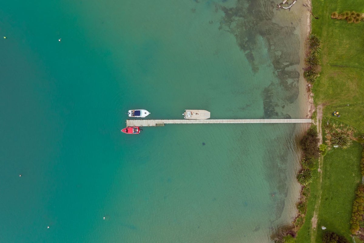 0 West Bay Lochmara, Lochmara Bay, Marlborough Sounds - Carousel 34