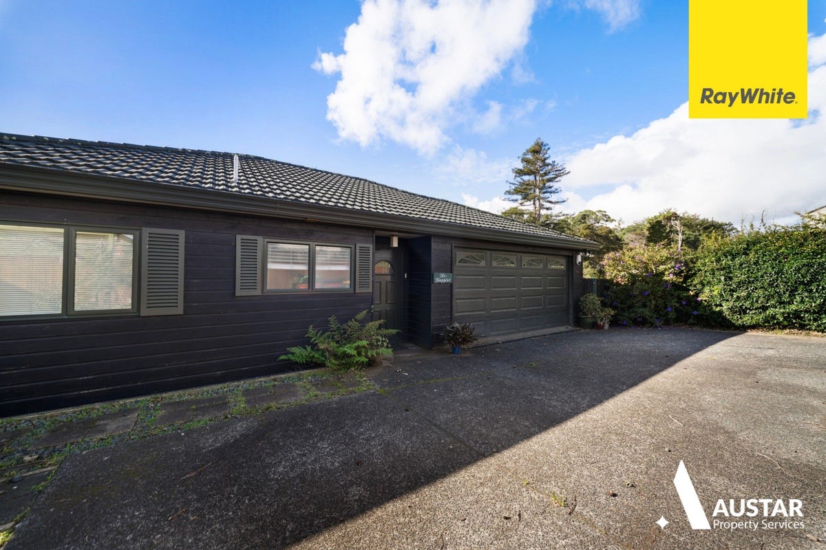 22A La Rosa Street, Green Bay, Auckland - Carousel 2