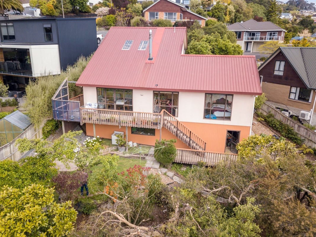 13 Woodlau Rise, Huntsbury, Christchurch - Carousel 1