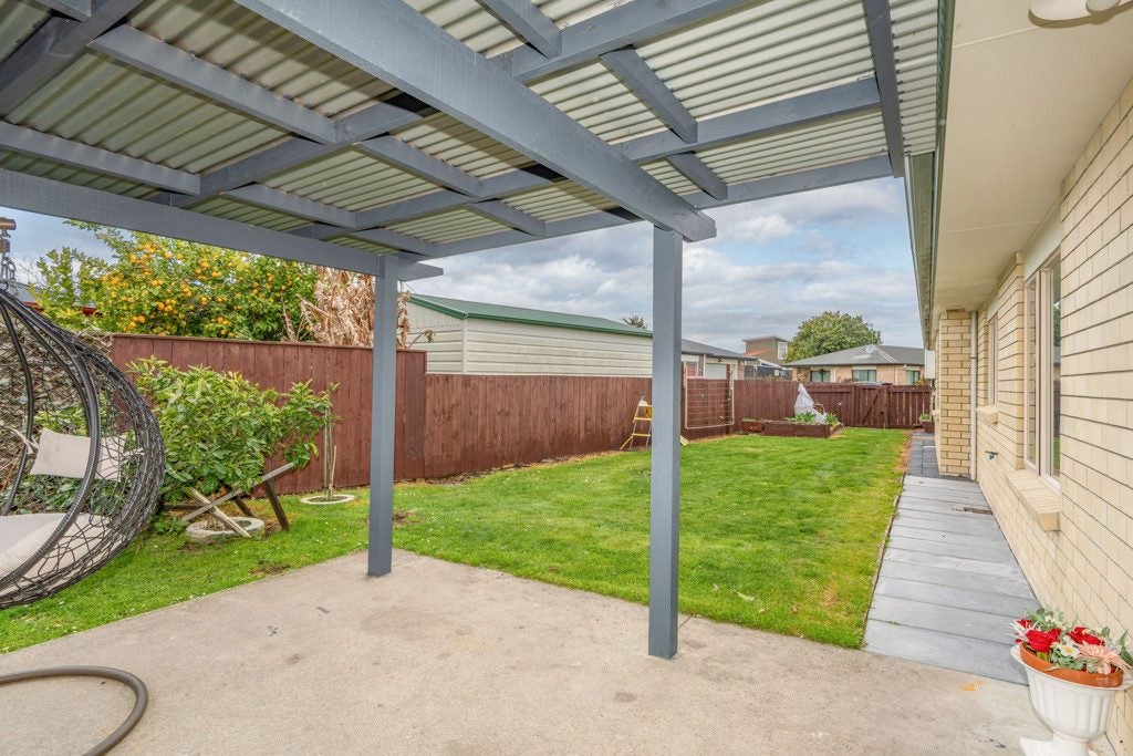 30 Catalina Drive, Melville, Hamilton, Waikato - Carousel 13