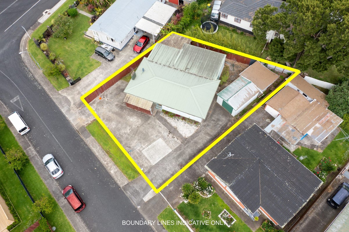 4 Kambalda Street, Mangere Bridge, Auckland - Carousel 2