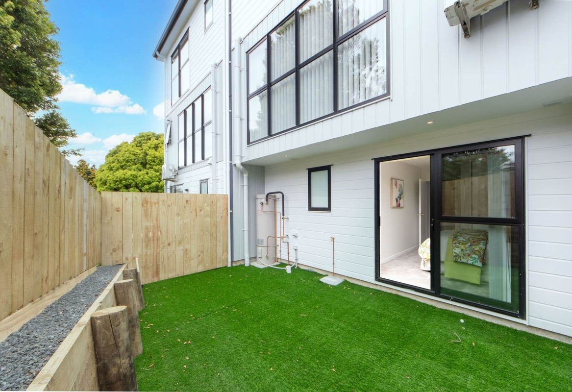 4/41 Marriott Road, Pakuranga, Auckland - Carousel 3