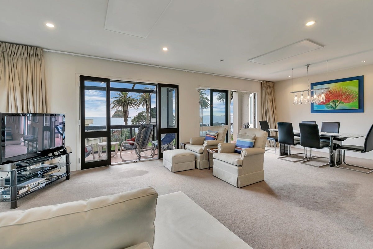 30/34 Waiwera Place, Waiwera, Orewa - Carousel 1