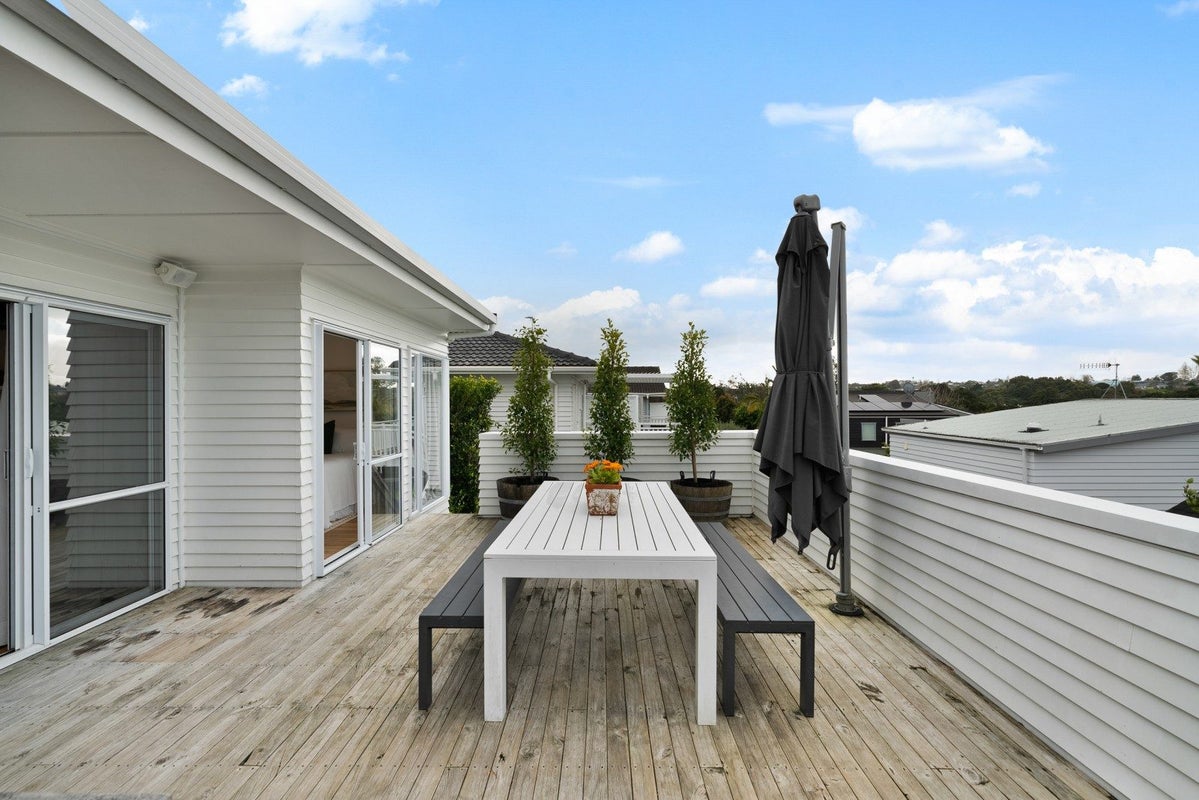 158 Gowing Drive, Meadowbank, Auckland - Carousel 2